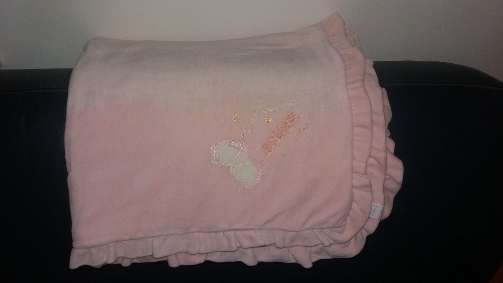 Várias mantas para bebé