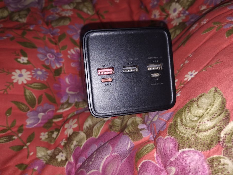 Power Bank Xipin T149 50.000 mAh PD/QC — на ремонт / запчасти