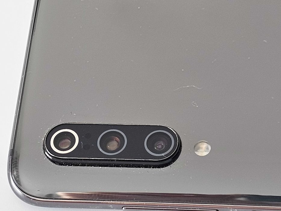 Xaaomi MI9. 6/128GB. Excelente.