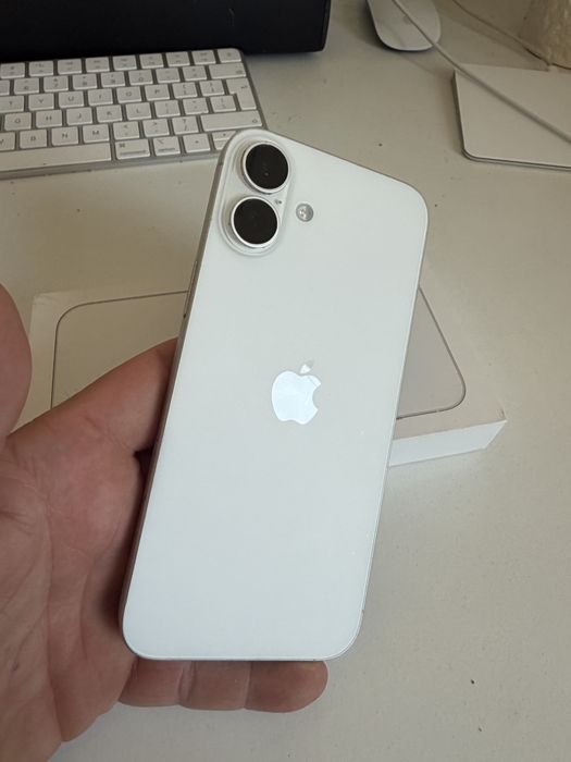 Bateria 100% iPhone 16 Plus 512gb White Idealny