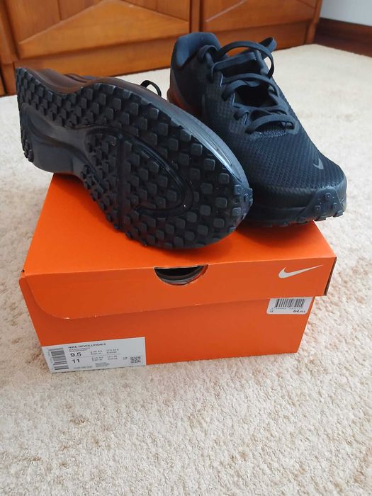 Sapatilhas Nike Revolution 8 - nº43