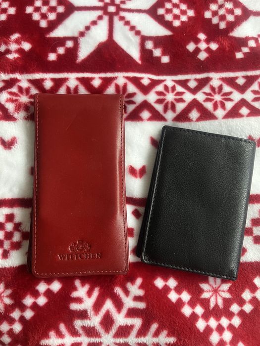 czerwone skórzane etui na karty kredytowe lub dokumenty marki WITTCHEN