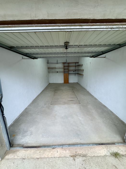 Garaż Warsztat samoobsługowy na godziny dni Kanał Siła Magazyn Storage