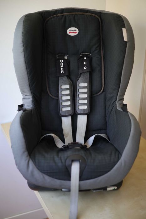 Cadeiras Bébé Auto Britax Romer Duo Plus e Britax Romer KidFix
