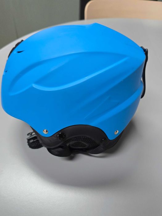 Kask narciarski /snowboardowy, rozmiar M, SPOKEY
Bardzo dobry stan.