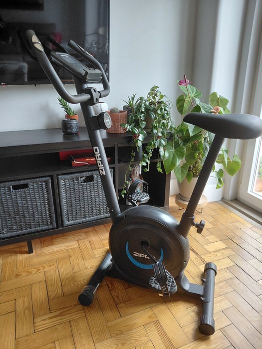 Bicicleta Estática ZIPRO – NOVA