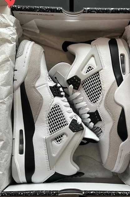 Jordan 4 Retro Military Black R.41