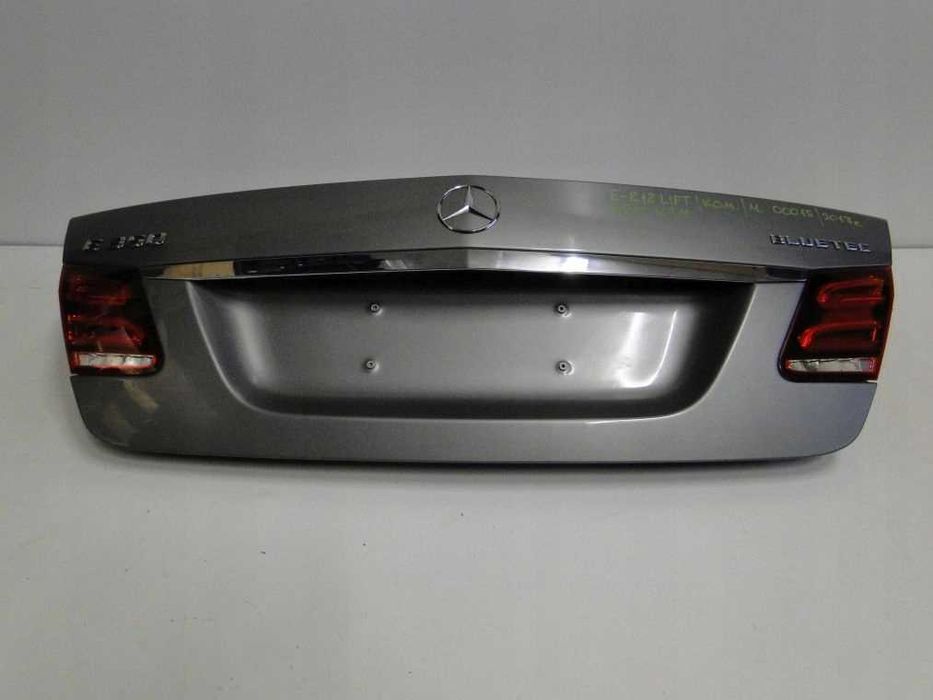 Mercedes E-CLASS W212 Кришка багажника