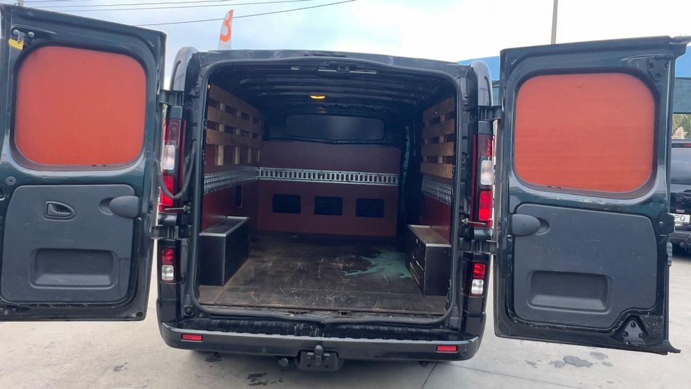 Vivaro extra longa