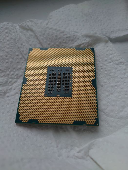 Процессор Intel Xeon E5-1620 v2 3.7GHz