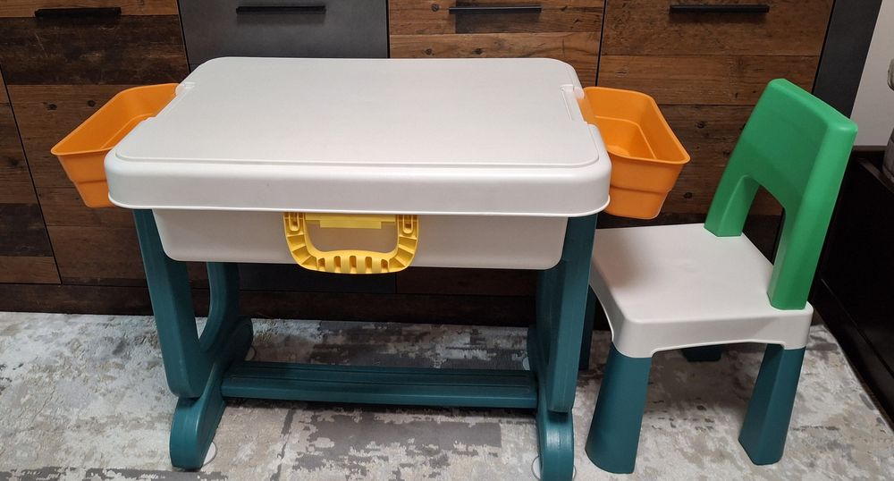 Дитячий багатофункціональний столик, дитячий стіл + крісло