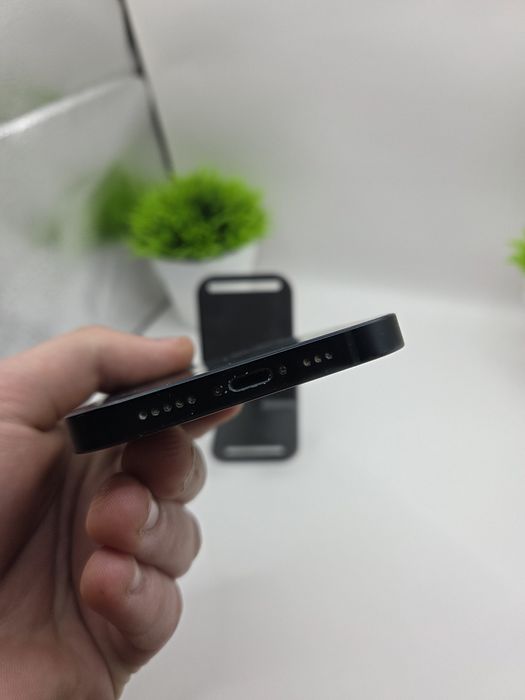 Iphone 13 256 gb / midnight / icloud lock / все остальное рабочее ! Родное !