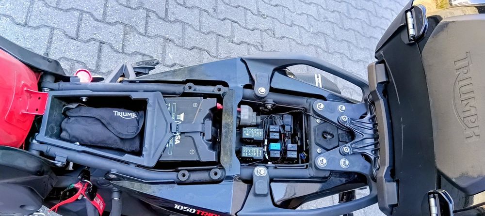 Triumph Tiger Sport 1050 (2014) – Apenas 32.000 km | Exemplar Exclusivo