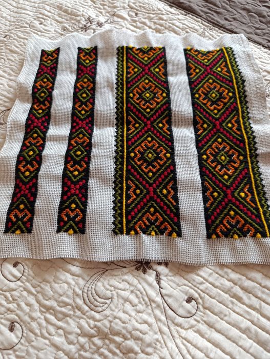 Дитячі вставки низинка