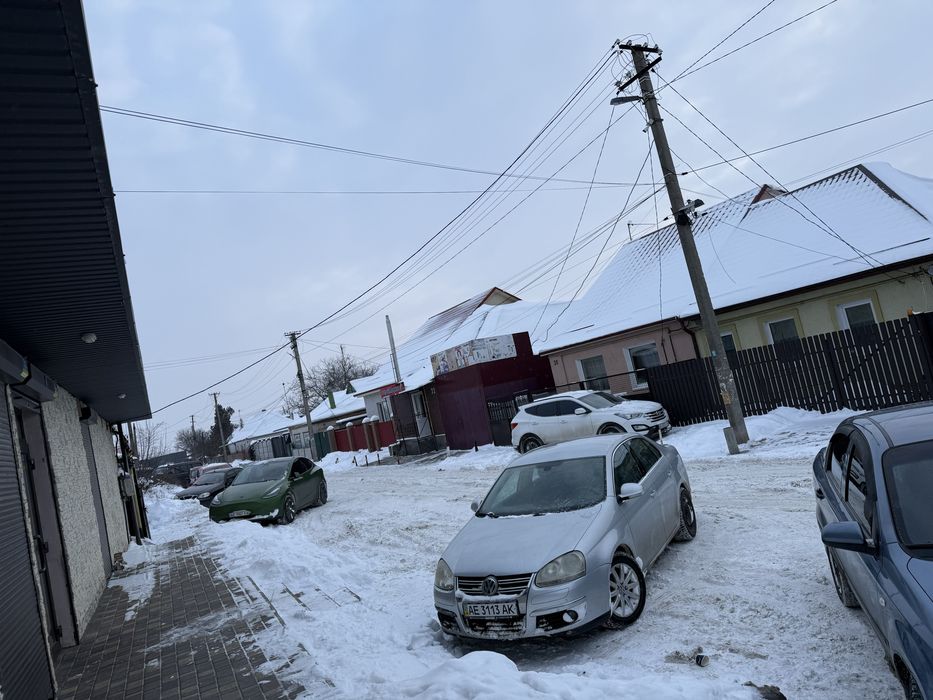 Продам  комерційне приміщення