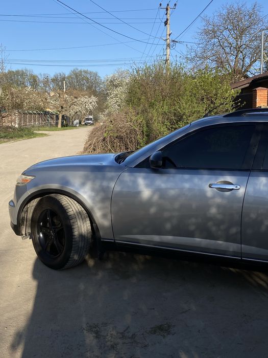 Infiniti FX35 S50