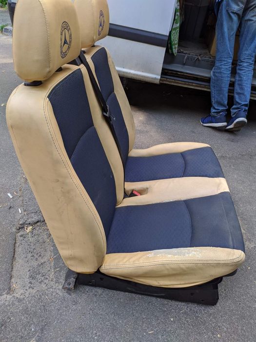 Сиденья переднии VITO 639  Двойное