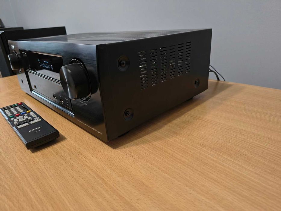 Amplituner DENON AVR-X1300W 7.2 WiFi BT 4K HDMI ARC USB Pilot  D ATMOS
