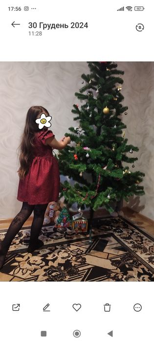 Святкова сукня для дівчинки