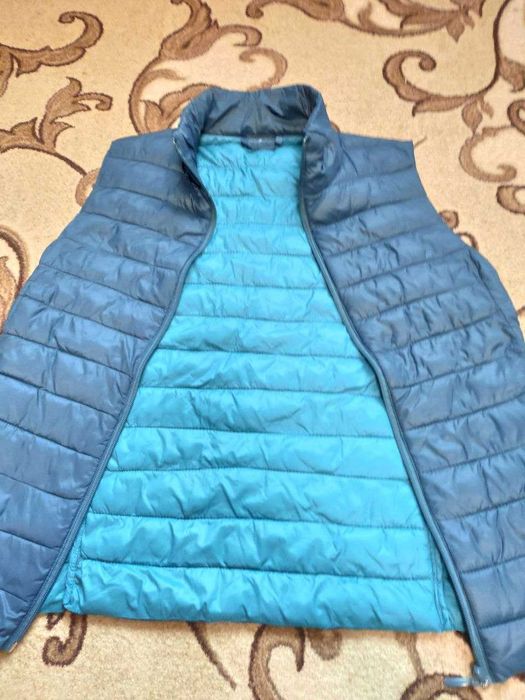 Крутая брендова безрукавка жилетка женская  blue motion