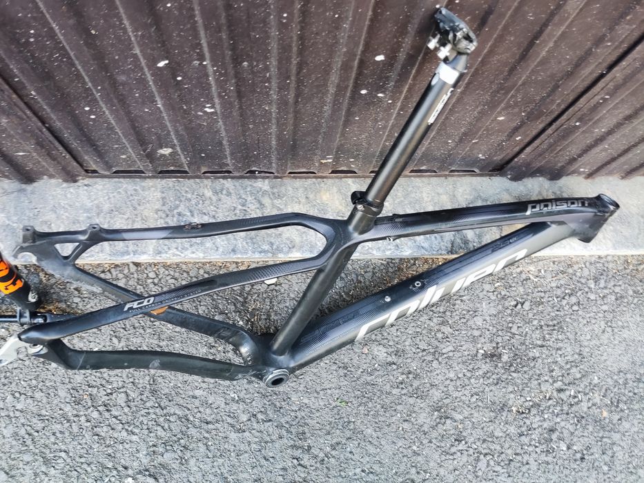 Quadro BTT carbono