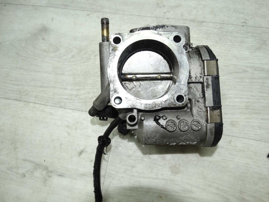 Повітряна заслінка audi a b8, a4 b8, a5, a6 c6, a6 a8 d3, q7, 2.7d/3.0