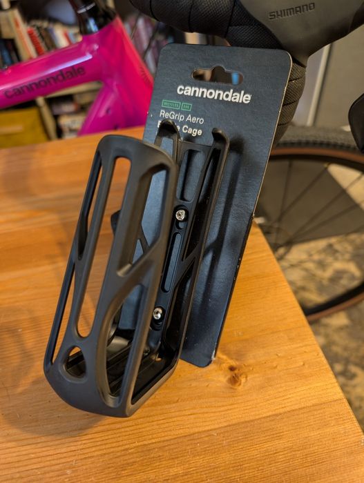Koszyk na bidon Cannondale ReGrip aero