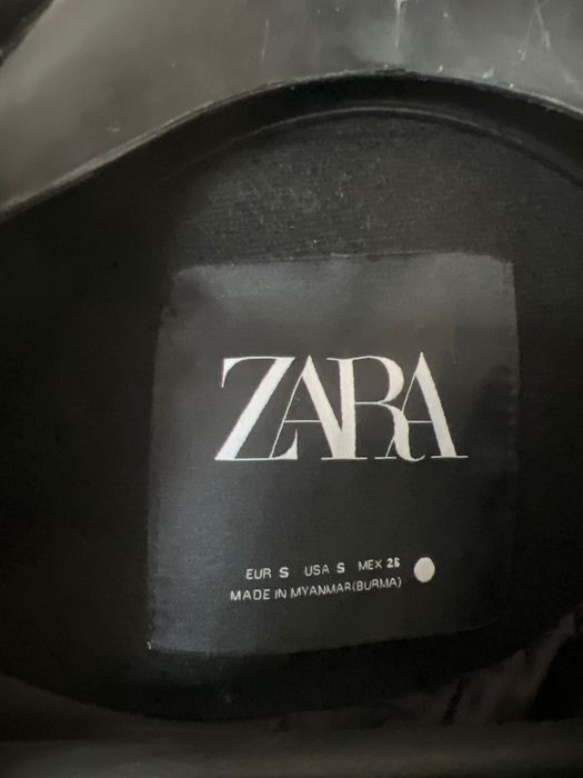 Бомбер оверсайз Zara, розмір S