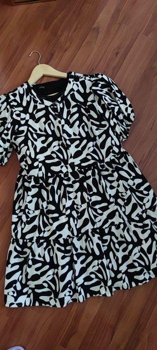 Sukienka viskoza len czarno biała baby Doll