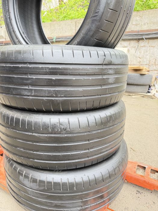 215 55 17 Dunlop sportmaxx