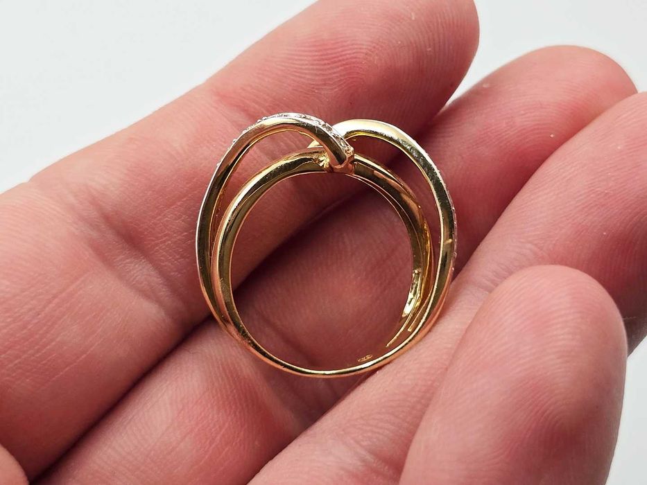 Pleciony kręcony złoty pierścionek 585 wywijany |Plus Lombard