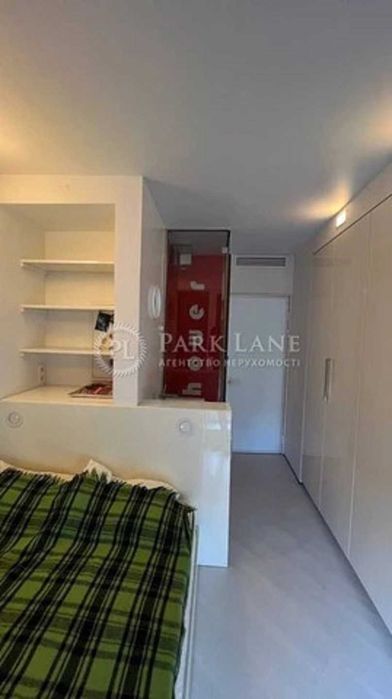 1 кімнатна  (євродвушка) на просп. Володимира Івасюка 9а