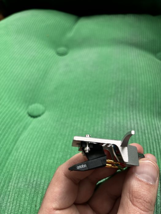 Gramonfon Denon DP-300F + ortofon OM5 / bardzo dobry stan / automat