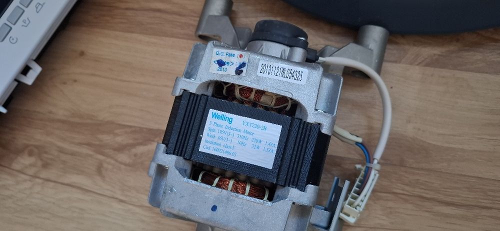 Silnik,panel sterowania,HOTPOINT  ARISTON  WMD  722