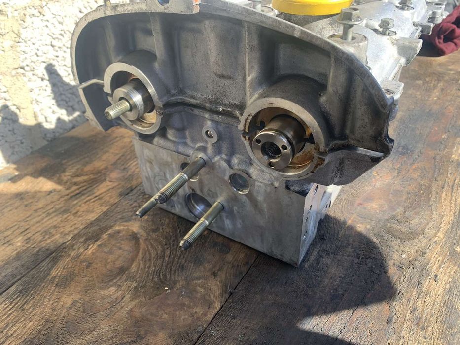 Гбц головка 1.8 2.0 16v  Renault Laguna Scenic Megane Kangoo