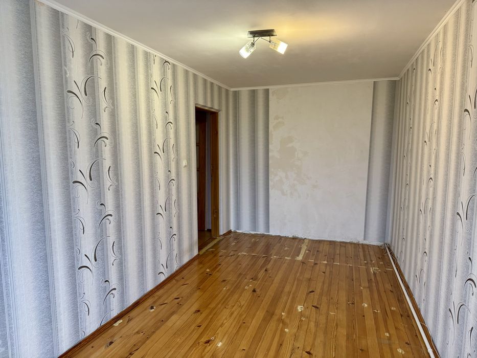 ТЕРМІНОВО квартира з газовим опаленням