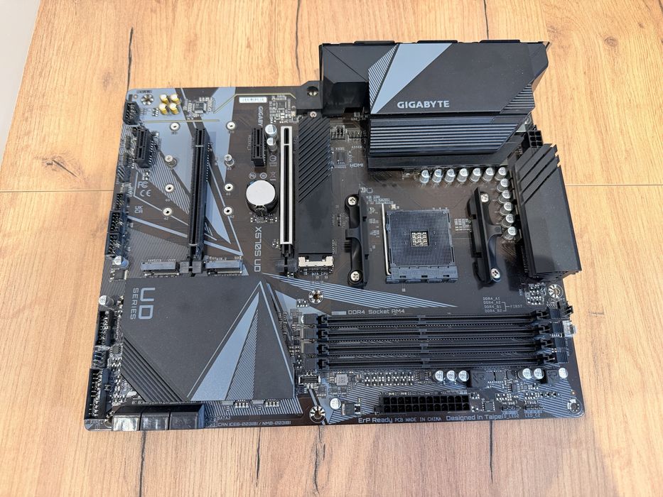 Материнська плата Gygabyte X570S UD Socket AM4