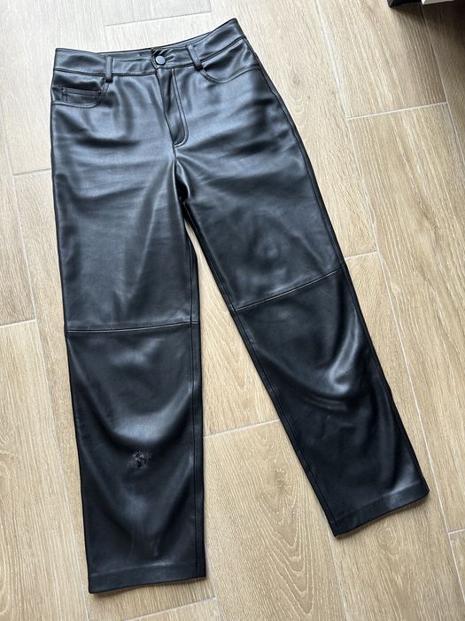 Шкіряні штани Mango
