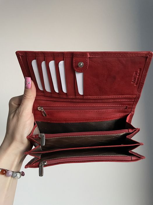 Portfel damski skôrzany - czerwony - fantini pelletteria - prawie nowy