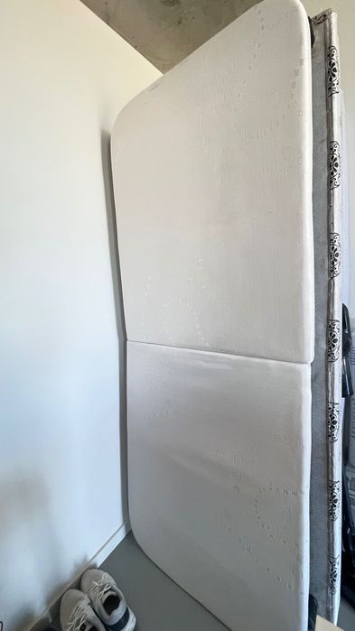 Sommier cama solteiro