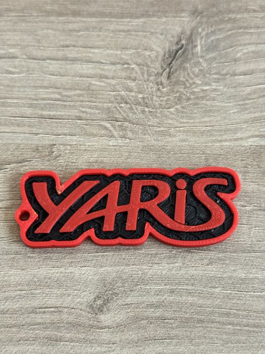 Brelok 3d Toyota Yaris Motoryzacyjny gadżet, idealny prezent