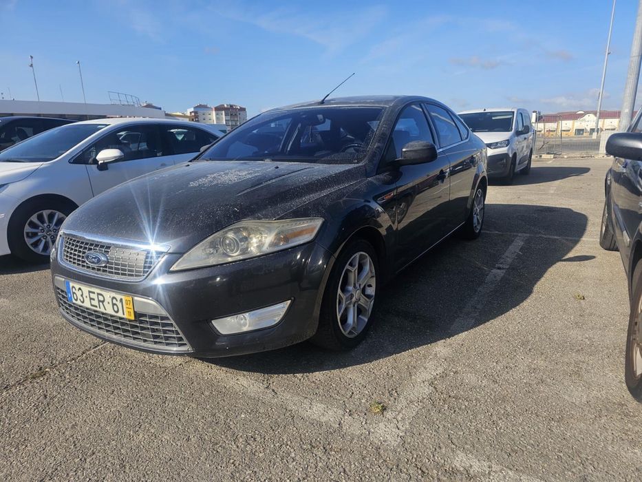 Ford Mondeo Ghia 2.0t