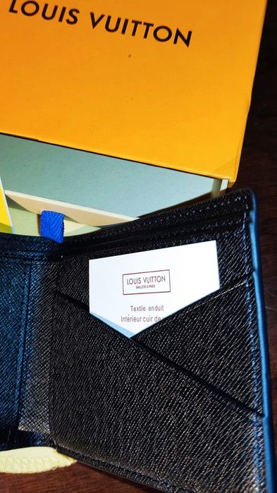 Carteira Louis Vuitton