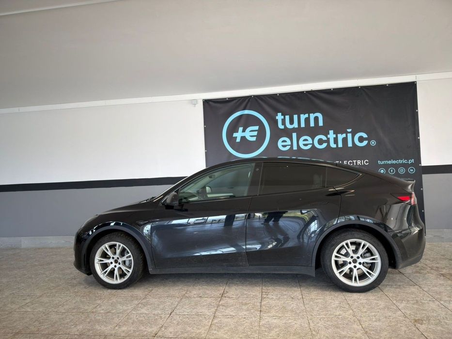 Tesla Model Y Long Range Tração Integral
