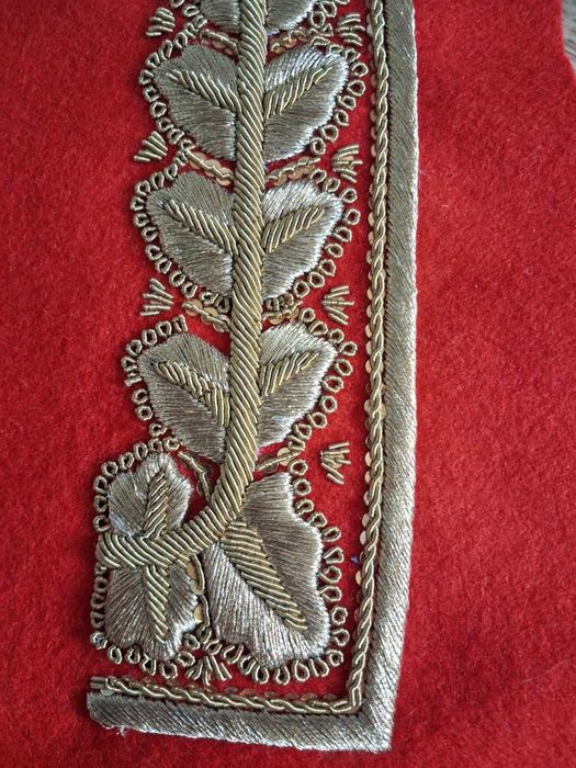 Bajorek ozdoba do płaszcza dekoracja