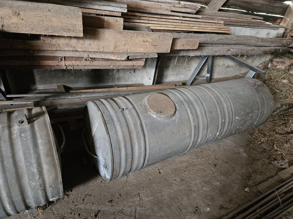 Beczka ocynkowana 600l.