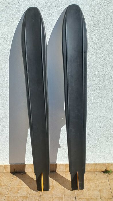 Skis Nauticos (Par com Mono)