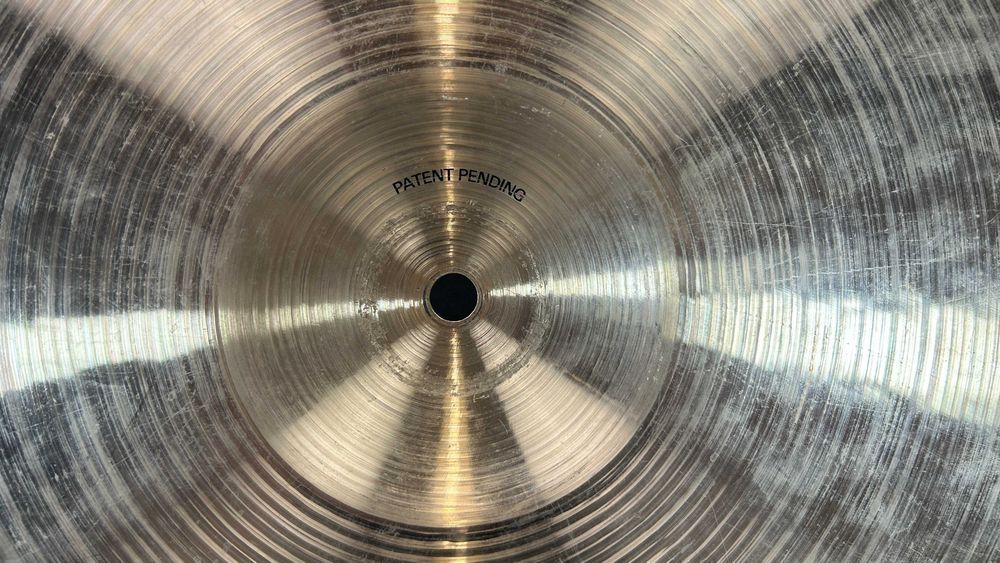 Paiste Signature Fast Crash 16" - talerz perkusyjny