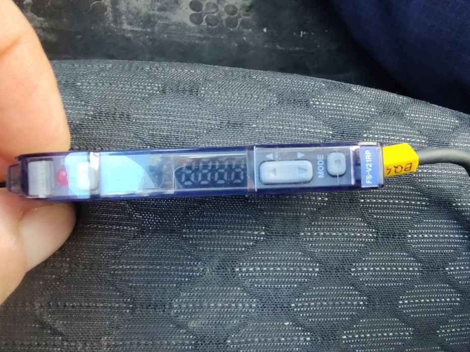 Wzmacniacz światłowodowy FS-V21RP Keyence