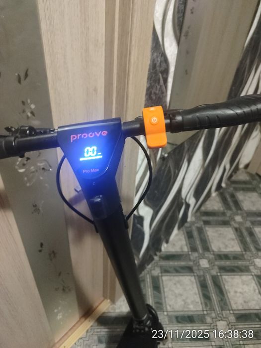 Електросамокат Proove Model X-City Pro Max